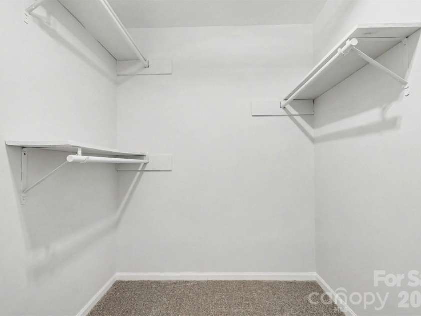 4108 Wimbledon Drive, Dallas, NC 28034.  MLS# CAR4402629, YatesRealty ID 36742. 