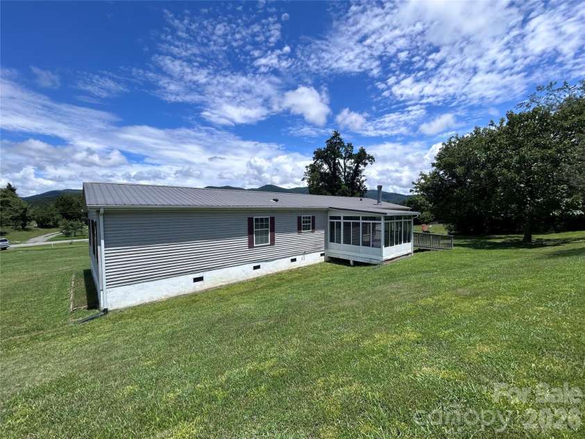 755 Fairview Loop, Hot Springs, NC 28743.  MLS# CAR4402205, YatesRealty ID 36744. 