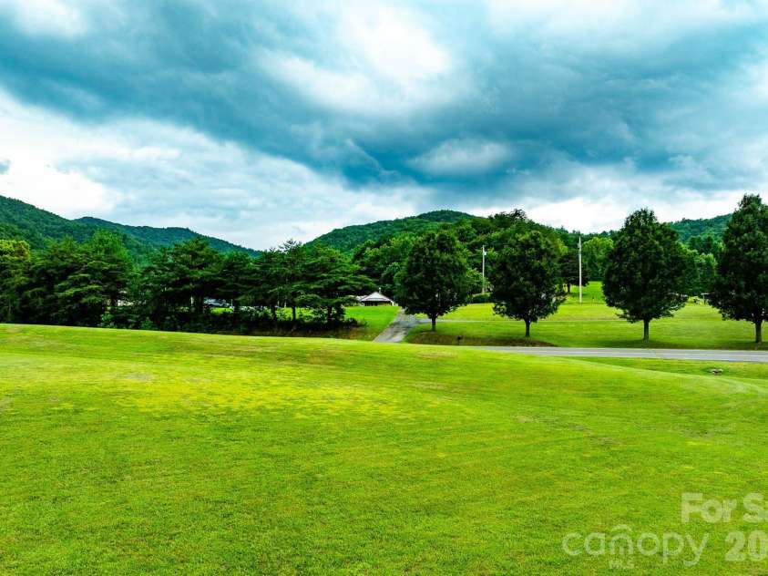 755 Fairview Loop, Hot Springs, NC 28743.  MLS# CAR4402205, YatesRealty ID 36744. 