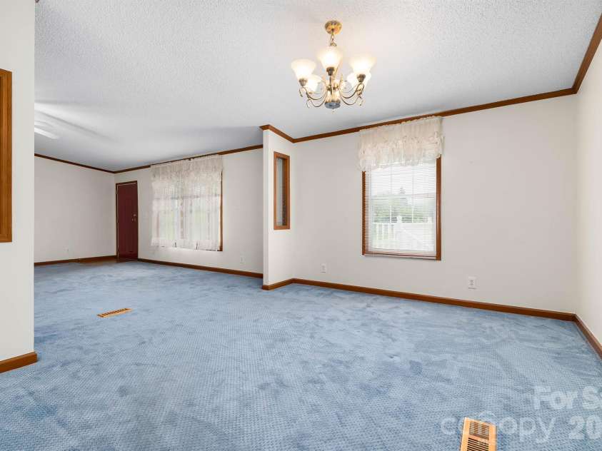 755 Fairview Loop, Hot Springs, NC 28743.  MLS# CAR4402205, YatesRealty ID 36744. 
