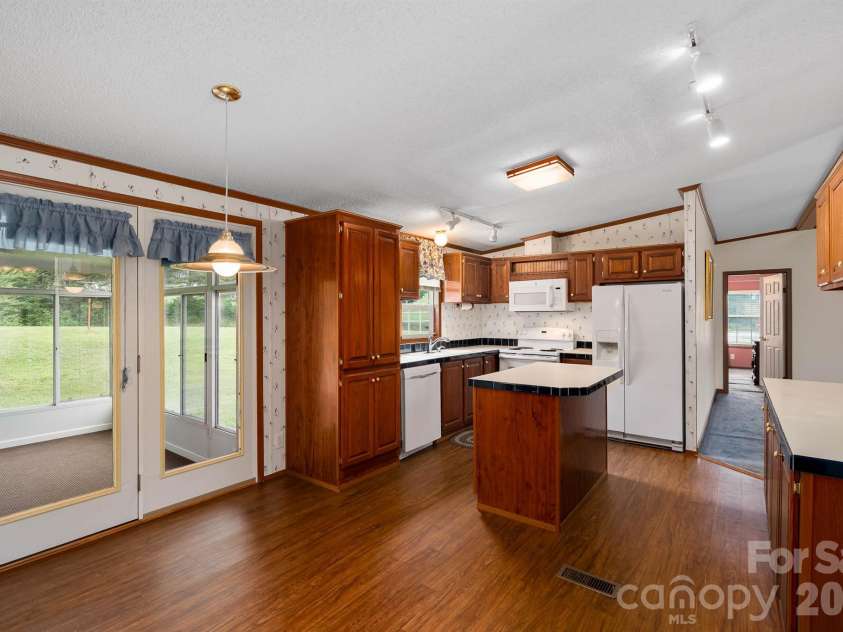 755 Fairview Loop, Hot Springs, NC 28743.  MLS# CAR4402205, YatesRealty ID 36744. 