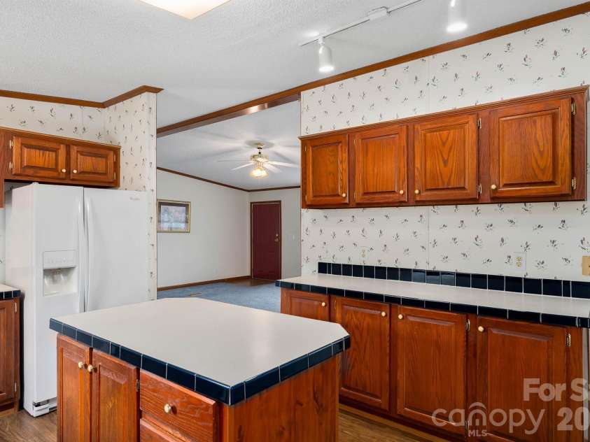 755 Fairview Loop, Hot Springs, NC 28743.  MLS# CAR4402205, YatesRealty ID 36744. 