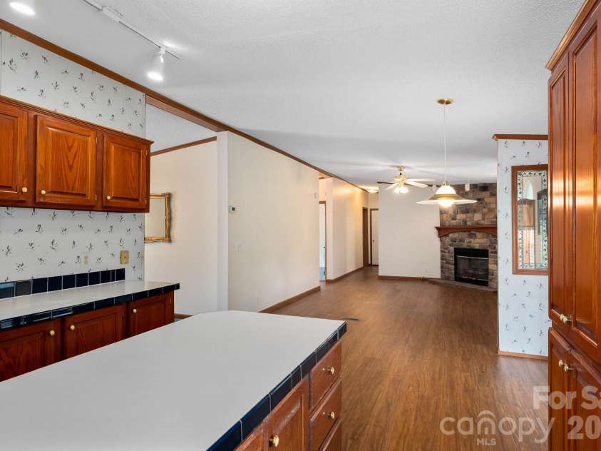 755 Fairview Loop, Hot Springs, NC 28743.  MLS# CAR4402205, YatesRealty ID 36744. 