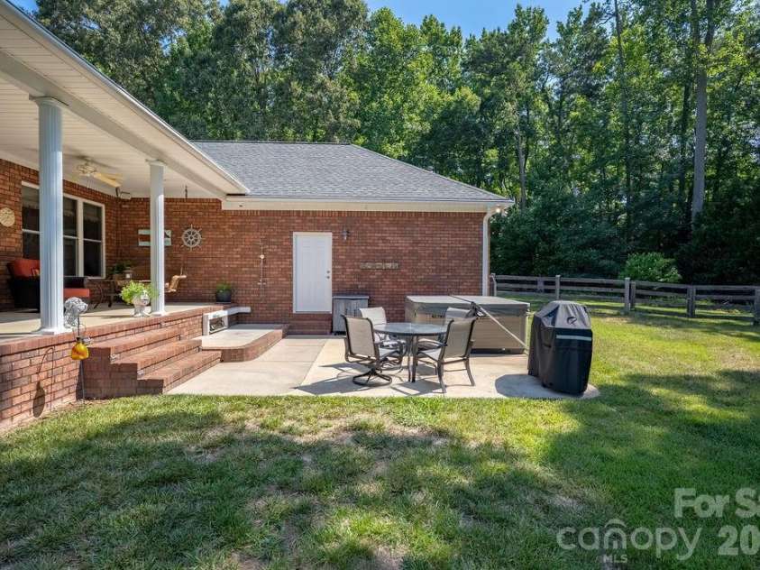 625 Jackson Road, Salisbury, NC 28146.  MLS# CAR4398885, YatesRealty ID 36746. 
