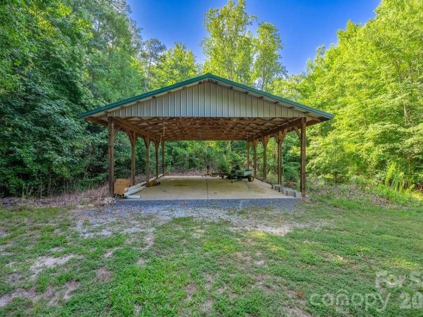 625 Jackson Road, Salisbury, NC 28146.  MLS# CAR4398885, YatesRealty ID 36746. 