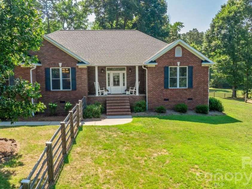 625 Jackson Road, Salisbury, NC 28146.  MLS# CAR4398885, YatesRealty ID 36746. 