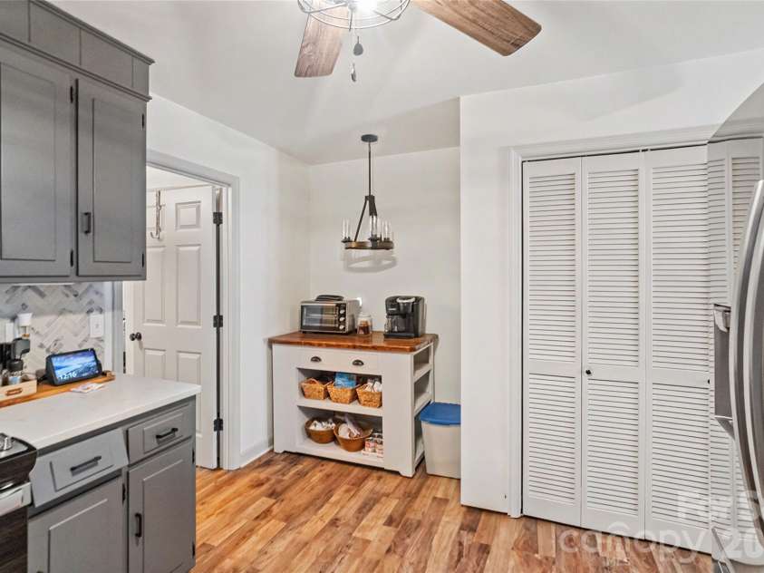 400 Westover Drive, Monroe, NC 28112.  MLS# CAR4402421, YatesRealty ID 36747. 