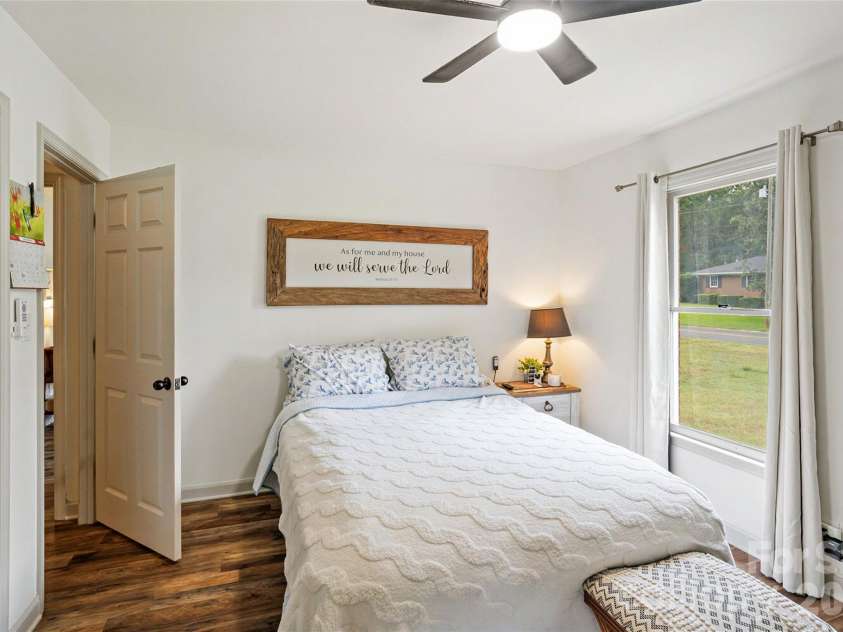 400 Westover Drive, Monroe, NC 28112.  MLS# CAR4402421, YatesRealty ID 36747. 