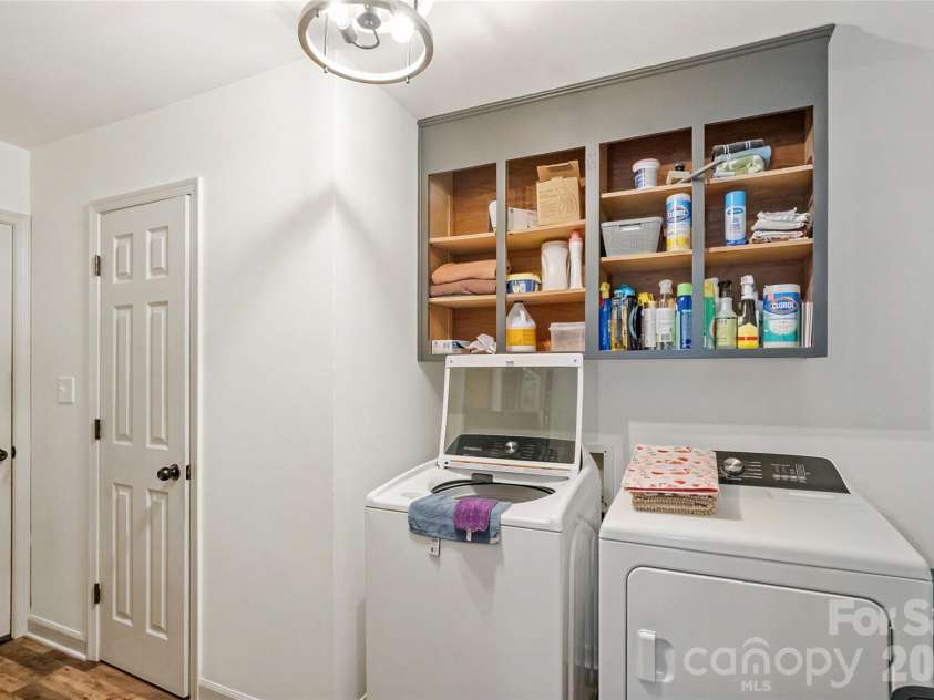 400 Westover Drive, Monroe, NC 28112.  MLS# CAR4402421, YatesRealty ID 36747. 