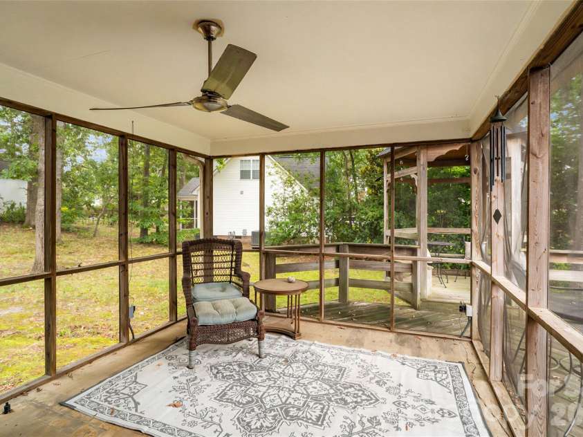 400 Westover Drive, Monroe, NC 28112.  MLS# CAR4402421, YatesRealty ID 36747. 