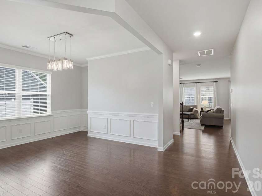 8107 Belfort Forest Lane, Huntersville, NC 28078.  MLS# CAR4401456, YatesRealty ID 36748. 