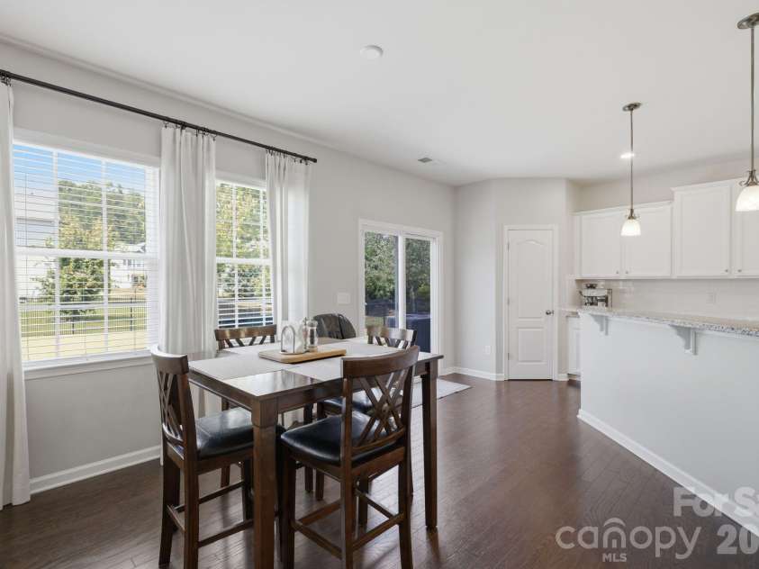 8107 Belfort Forest Lane, Huntersville, NC 28078.  MLS# CAR4401456, YatesRealty ID 36748. 