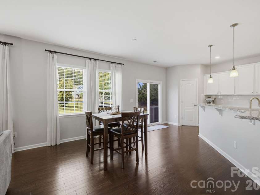 8107 Belfort Forest Lane, Huntersville, NC 28078.  MLS# CAR4401456, YatesRealty ID 36748. 