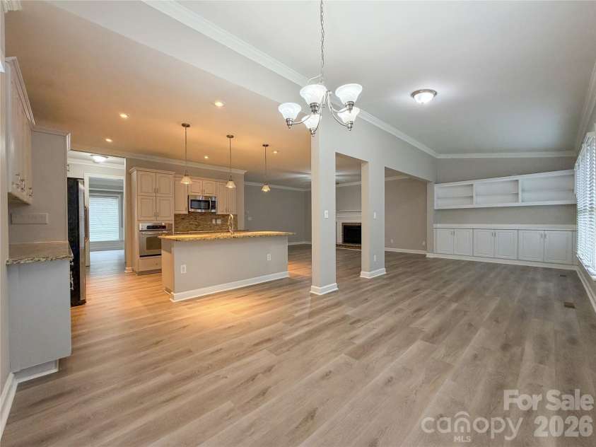 6930 Royce Court, Charlotte, NC 28277.  MLS# CAR4402891, YatesRealty ID 36749. 