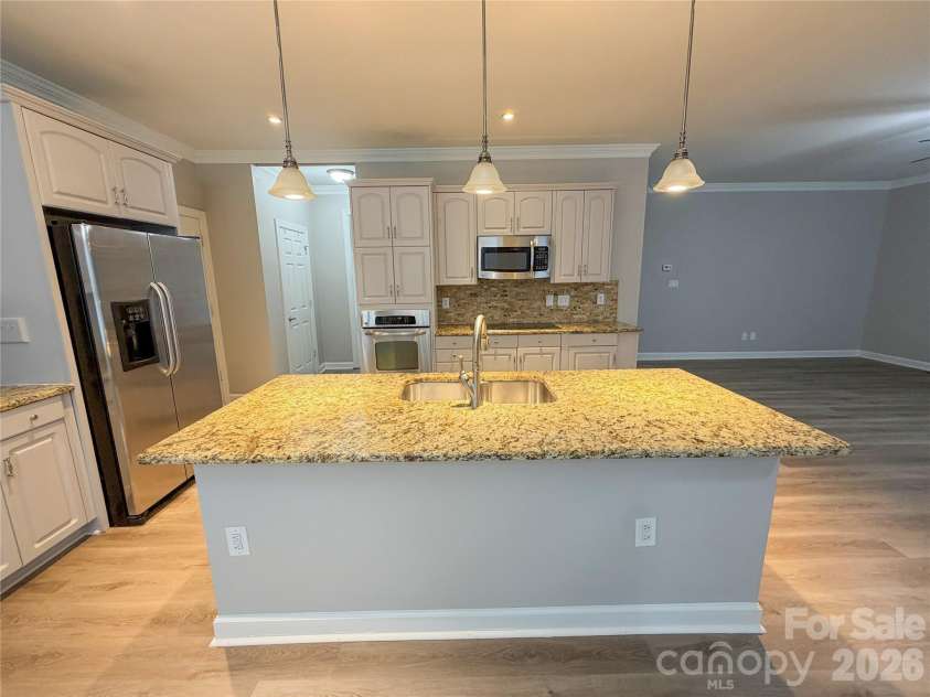 6930 Royce Court, Charlotte, NC 28277.  MLS# CAR4402891, YatesRealty ID 36749. 