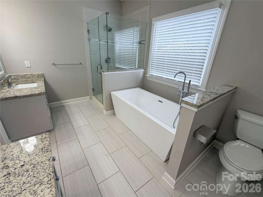 6930 Royce Court, Charlotte, NC 28277.  MLS# CAR4402891, YatesRealty ID 36749. 