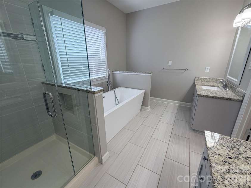 6930 Royce Court, Charlotte, NC 28277.  MLS# CAR4402891, YatesRealty ID 36749. 