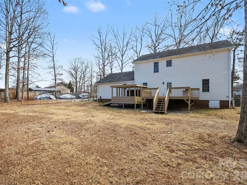 1338 Pell Drive, Lincolnton, NC 28092.  MLS# CAR4336740, YatesRealty ID 3675. 