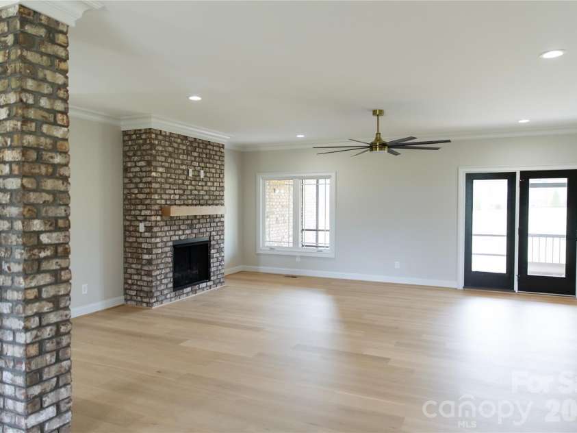2935 Tavistock Lane, Lincolnton, NC 28092.  MLS# CAR4404042, YatesRealty ID 36750. 