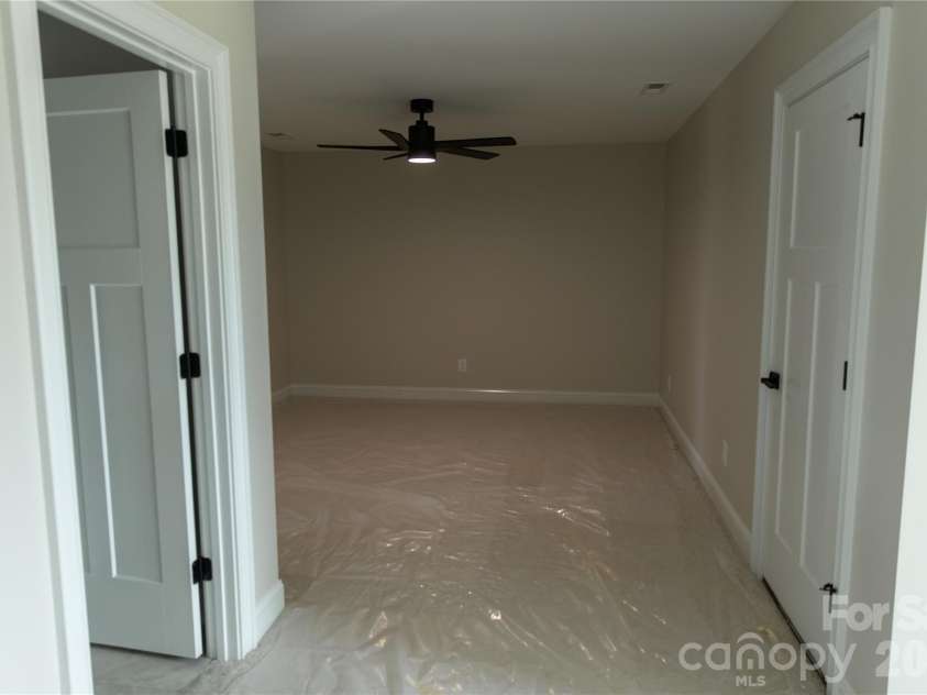 2935 Tavistock Lane, Lincolnton, NC 28092.  MLS# CAR4404042, YatesRealty ID 36750. 