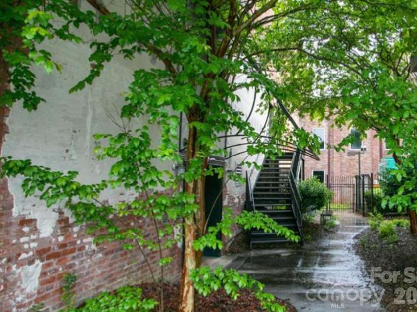 100 Main Avenue, Gastonia, NC 28052.  MLS# CAR4377810, YatesRealty ID 36751. Back of property
