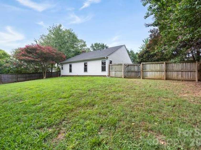 914 Milkfarm Court, Monroe, NC 28110.  MLS# CAR4398221, YatesRealty ID 36752. 