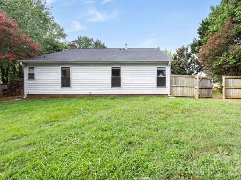 914 Milkfarm Court, Monroe, NC 28110.  MLS# CAR4398221, YatesRealty ID 36752. 