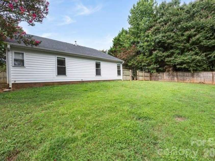 914 Milkfarm Court, Monroe, NC 28110.  MLS# CAR4398221, YatesRealty ID 36752. 