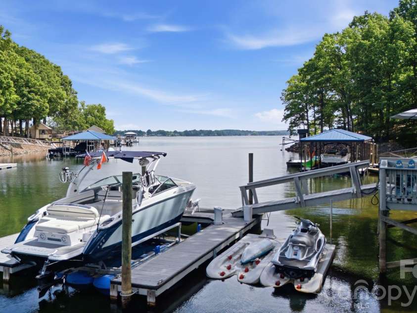 7559 Rabbit Circle, Denver, NC 28037.  MLS# CAR4396280, YatesRealty ID 36753. 
