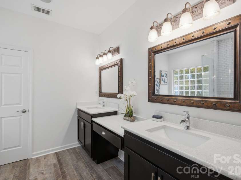 7559 Rabbit Circle, Denver, NC 28037.  MLS# CAR4396280, YatesRealty ID 36753. 