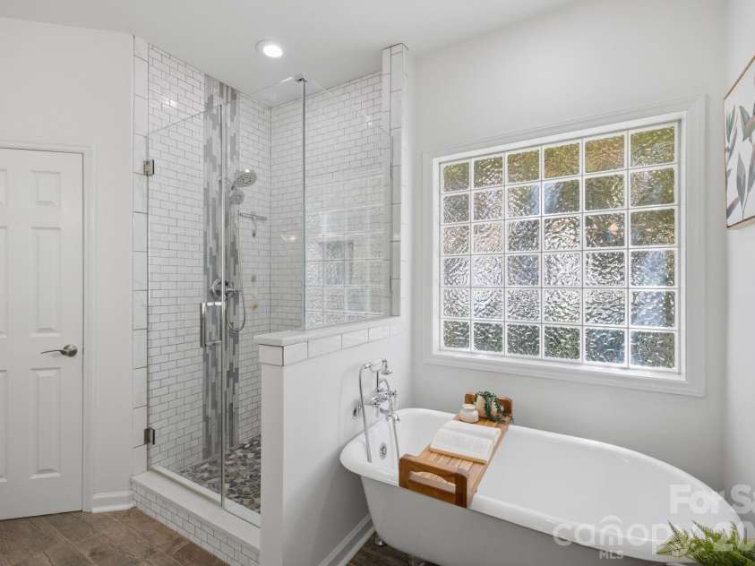 7559 Rabbit Circle, Denver, NC 28037.  MLS# CAR4396280, YatesRealty ID 36753. 