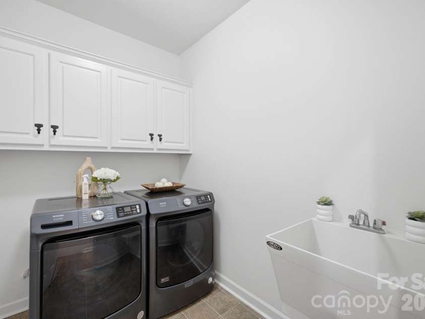 7559 Rabbit Circle, Denver, NC 28037.  MLS# CAR4396280, YatesRealty ID 36753. 