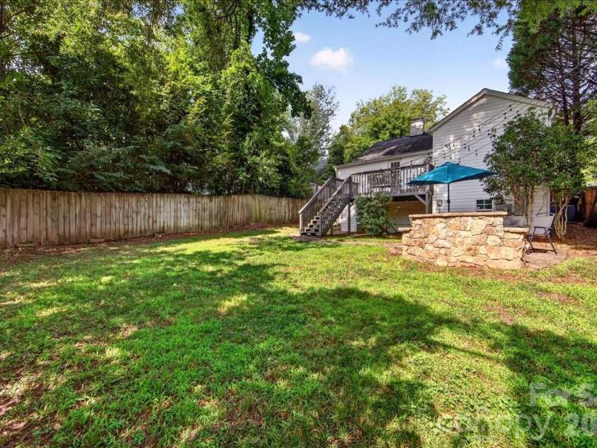 1808 Truman Road, Charlotte, NC 28205.  MLS# CAR4397533, YatesRealty ID 36754. 