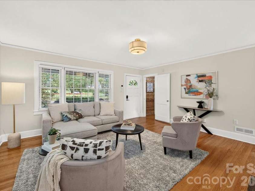 1808 Truman Road, Charlotte, NC 28205.  MLS# CAR4397533, YatesRealty ID 36754. So much light!