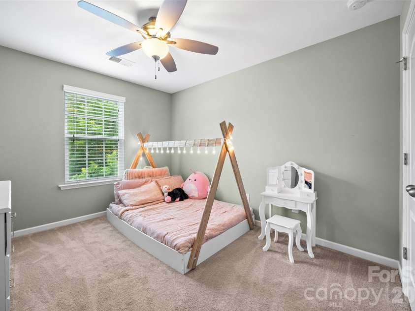 1016 Currituck Way, York, SC 29745.  MLS# CAR4389267, YatesRealty ID 36759. 