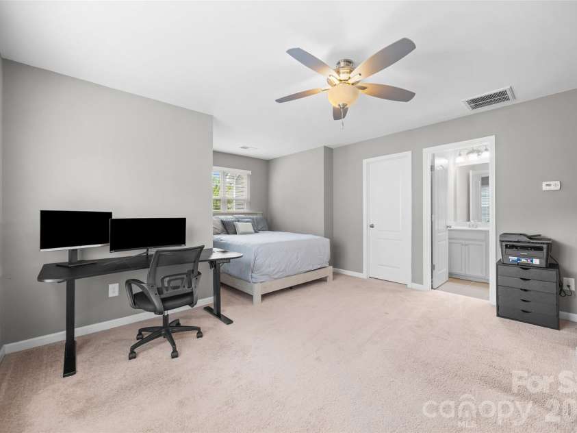 1016 Currituck Way, York, SC 29745.  MLS# CAR4389267, YatesRealty ID 36759. 