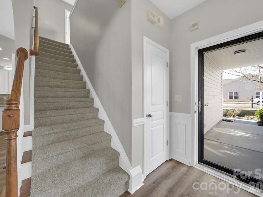 1441 Hammond Drive, Matthews, NC 28104.  MLS# CAR4342095, YatesRealty ID 3676. 