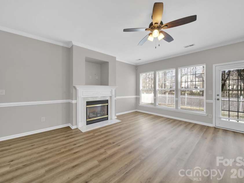 1441 Hammond Drive, Matthews, NC 28104.  MLS# CAR4342095, YatesRealty ID 3676. 