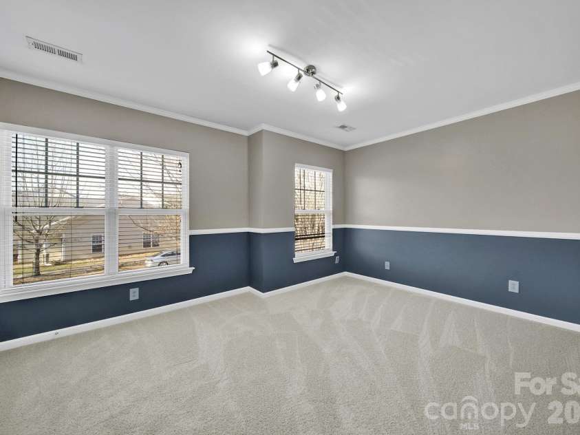 1441 Hammond Drive, Matthews, NC 28104.  MLS# CAR4342095, YatesRealty ID 3676. 