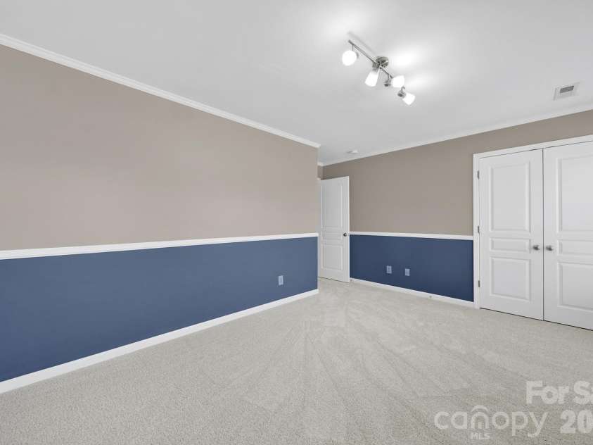 1441 Hammond Drive, Matthews, NC 28104.  MLS# CAR4342095, YatesRealty ID 3676. 