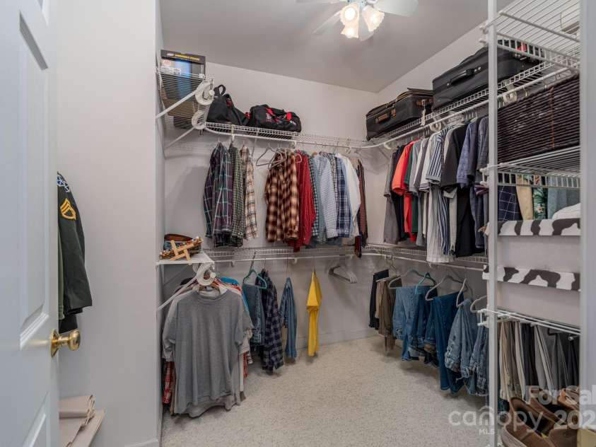 204 Vanderbilt Drive, York, SC 29745.  MLS# CAR4329588, YatesRealty ID 3676. A huge primary bedroom walk-in closet for sharing 