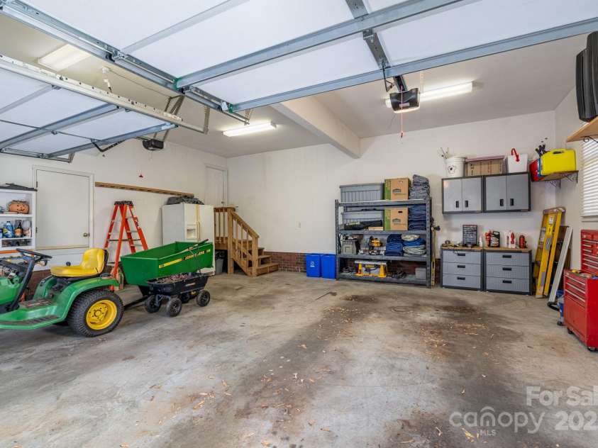 204 Vanderbilt Drive, York, SC 29745.  MLS# CAR4329588, YatesRealty ID 3676. Another view of the spacious garage area 