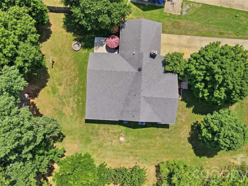 5542 Randolph Road, Kannapolis, NC 28081.  MLS# CAR4394314, YatesRealty ID 36762. Property