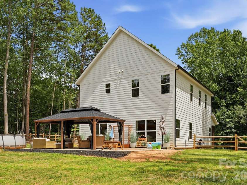 268 Lytton Farm Road, Troutman, NC 28166.  MLS# CAR4397445, YatesRealty ID 36764. 