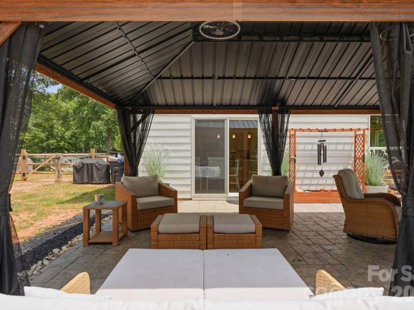 268 Lytton Farm Road, Troutman, NC 28166.  MLS# CAR4397445, YatesRealty ID 36764. 