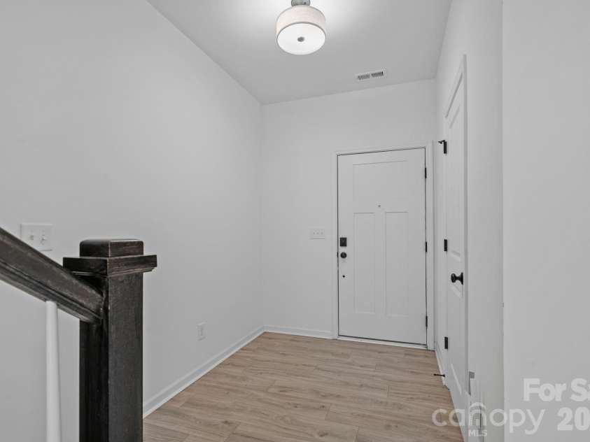 11908 Basking Drive, Charlotte, NC 28214.  MLS# CAR4402346, YatesRealty ID 36766. 