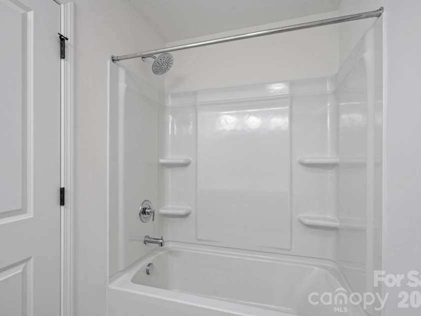 11908 Basking Drive, Charlotte, NC 28214.  MLS# CAR4402346, YatesRealty ID 36766. 