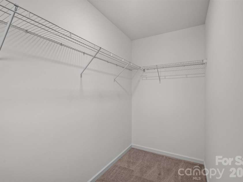 11908 Basking Drive, Charlotte, NC 28214.  MLS# CAR4402346, YatesRealty ID 36766. 