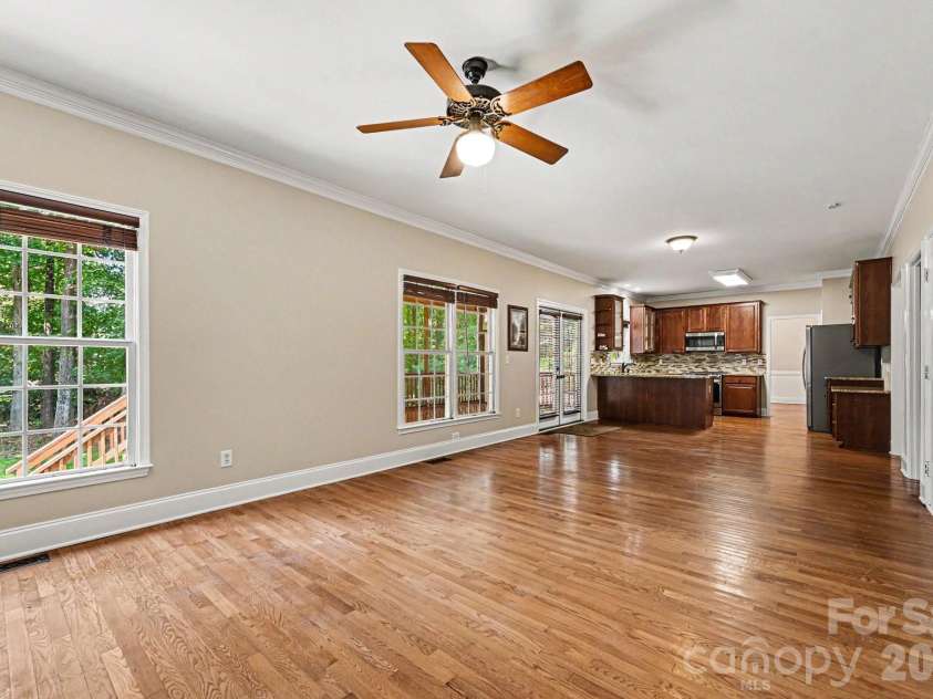 10403 Persimmon Creek Drive, Charlotte, NC 28227.  MLS# CAR4393155, YatesRealty ID 36767. 