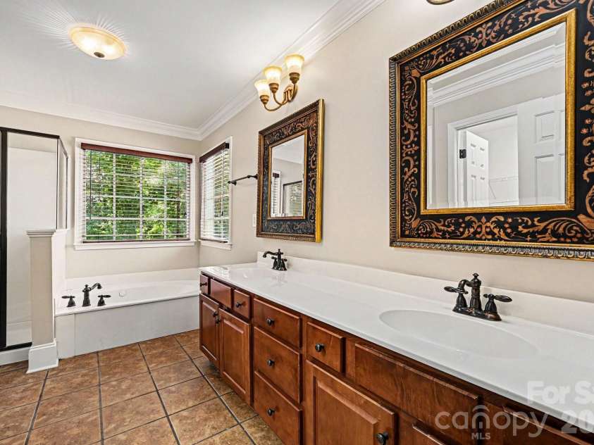 10403 Persimmon Creek Drive, Charlotte, NC 28227.  MLS# CAR4393155, YatesRealty ID 36767. 